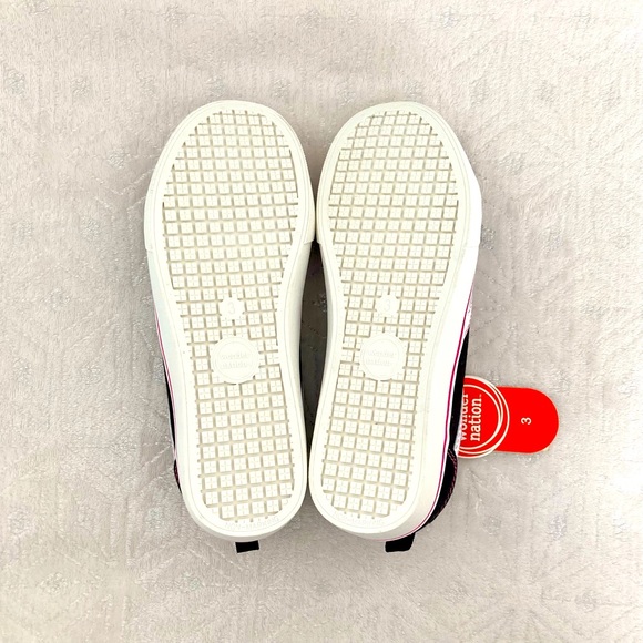 💕**NWT**Wonder Nation Girl’s Canvas Skate Shoes w/ Adjustable Memory Foam💕 - Picture 5 of 5